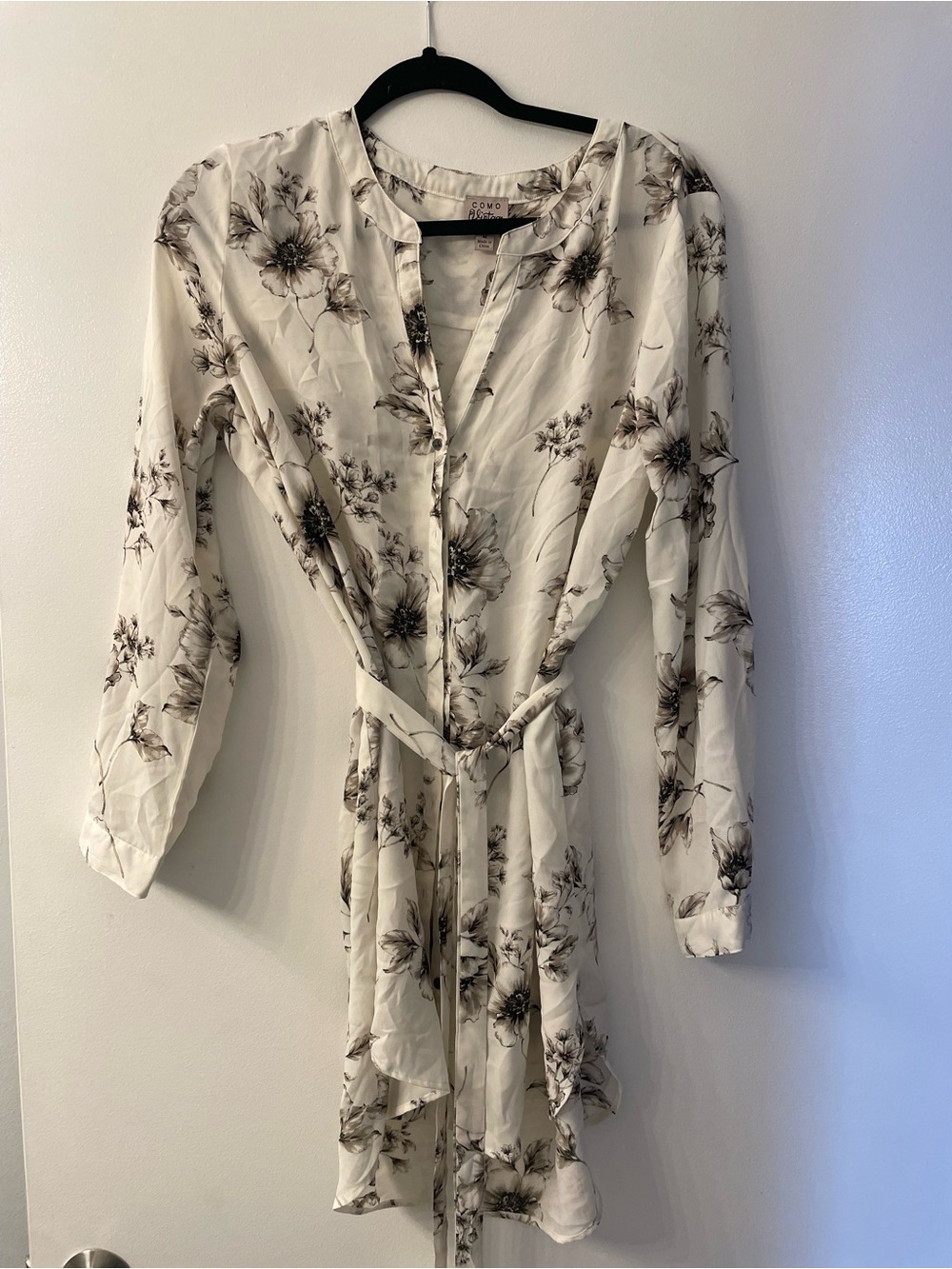 Como Vintage Cream Blouse with Black Floral Print